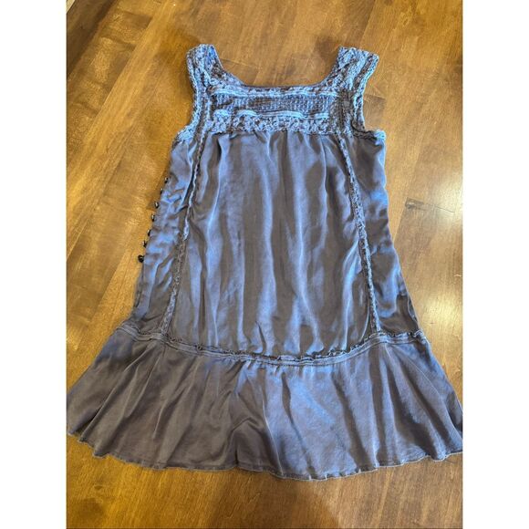 Woman’s 100% Silk free people top size 10 women’s - Picture 1 of 6